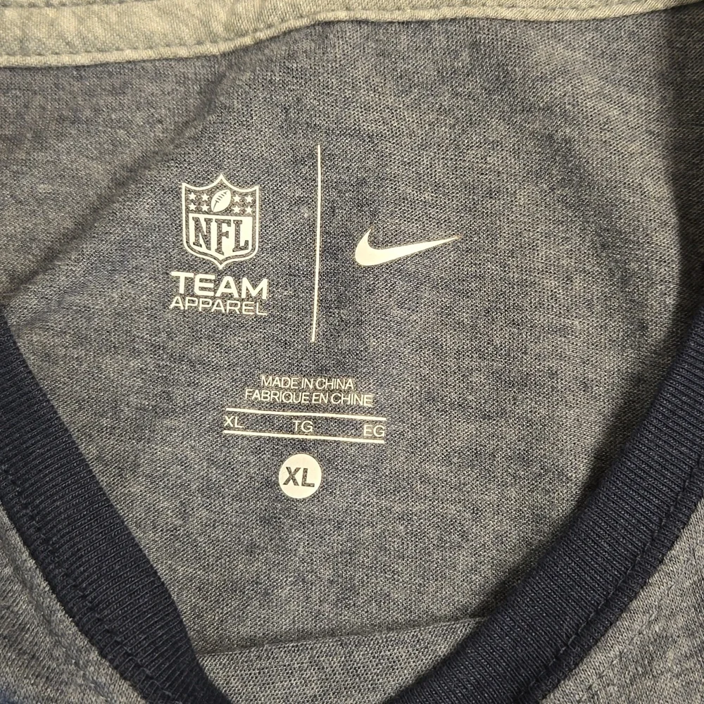 Nike NFL Chicago Bears Women's T-Shirt - Picture 5 of 5